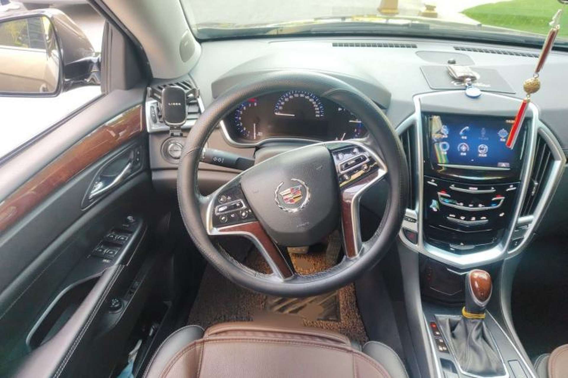 Used Cadillac SRX 2014 3.0L Leading Model Steering Wheel