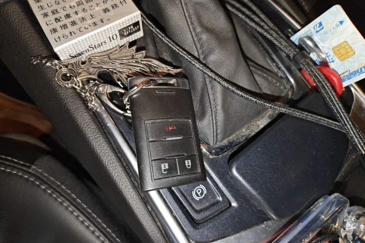 Used Cadillac SRX 2014 3.0L Comfort Model Vehicle Key