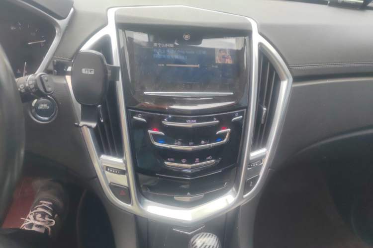 Used Cadillac SRX 2014 3.0L Comfort Model Audio And AC Panel