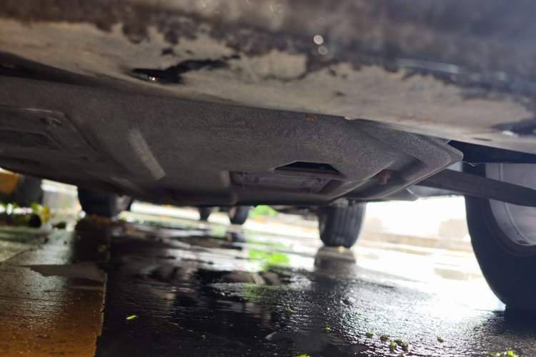 Used Cadillac SRX 2014 3.0L Elite Model Chassis Front