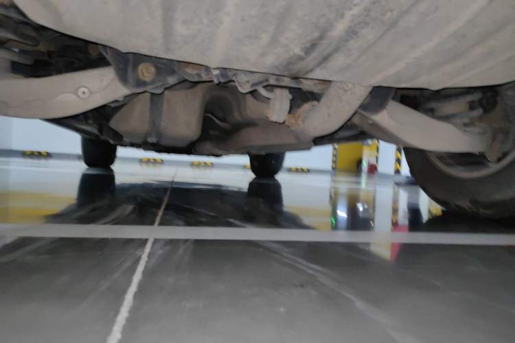 Used Cadillac SRX 2014 3.0L Elite Model Chassis Rear