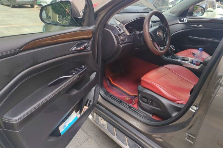 Used Cadillac SRX 2014 3.0L Comfort Model Driver Seat