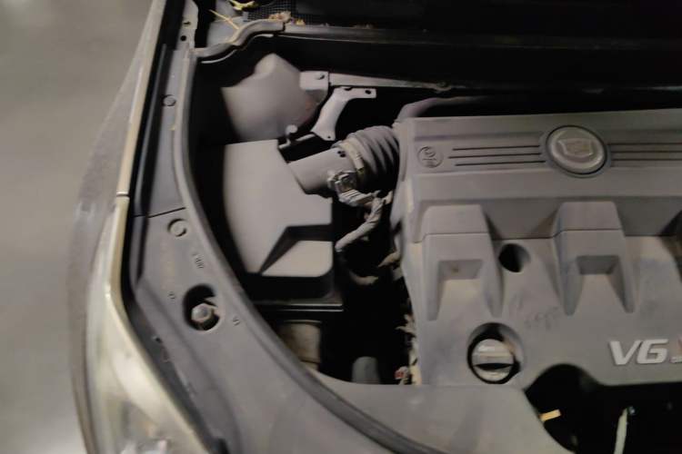 Used Cadillac SRX 2014 3.0L Elite Model Engine Bay Right