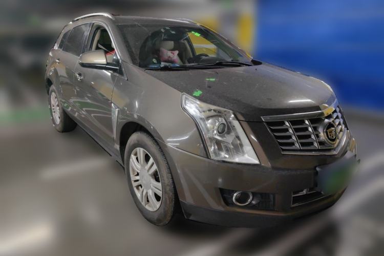 Used Cadillac SRX 2014 3.0L Elite Model Front Right 45 Deg