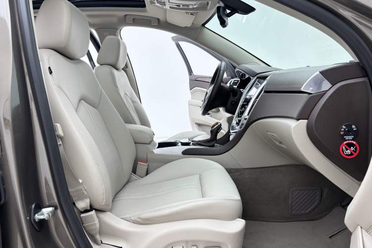 Used Cadillac SRX 2014 3.0L Luxury Model Interior 2