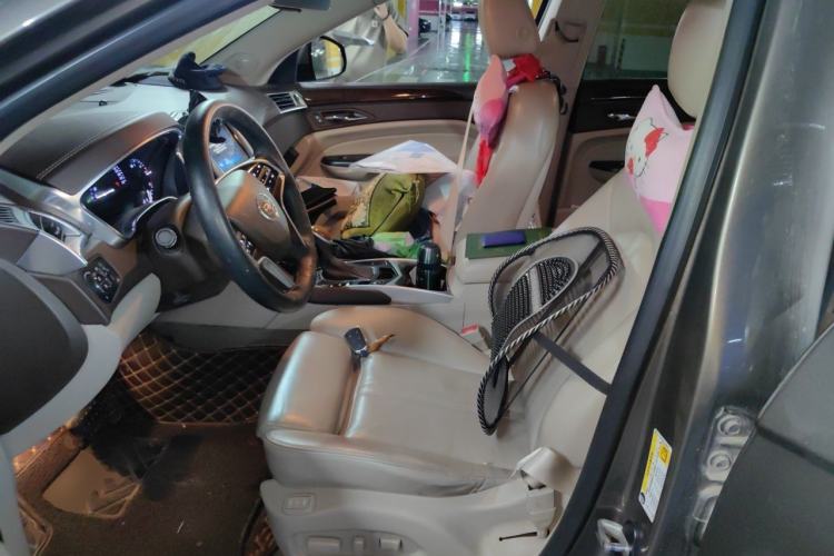 Used Cadillac SRX 2014 3.0L Elite Model Left Front Seat