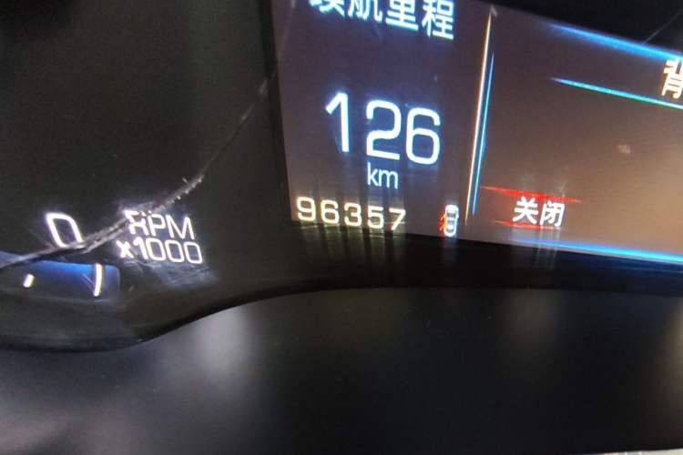 Used Cadillac SRX 2014 3.0L Comfort Model Odometer Close Up