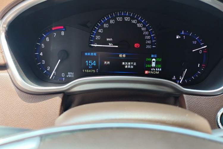 Used Cadillac SRX 2014 3.0L Elite Model Odometer Close Up