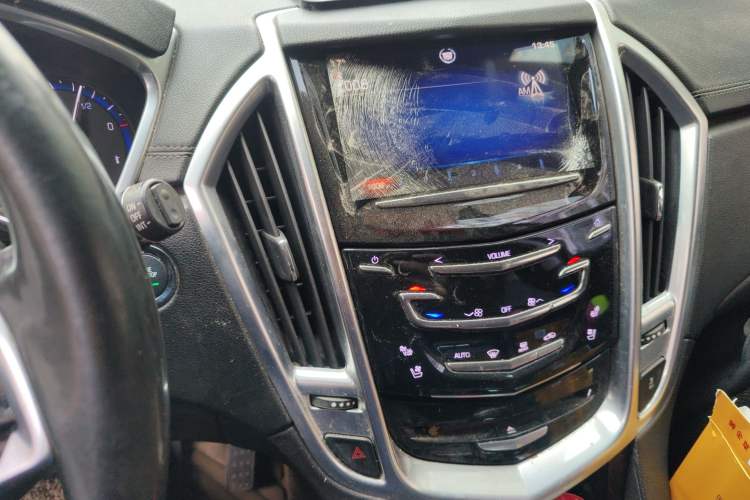 Used Cadillac SRX 2014 3.0L Flagship Model Audio And AC Panel