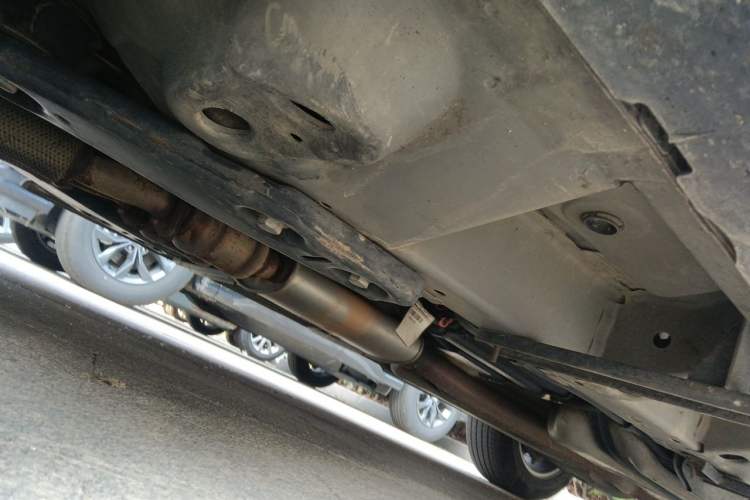 Used Cadillac SRX 2014 3.0L Elite Model Chassis Front Left