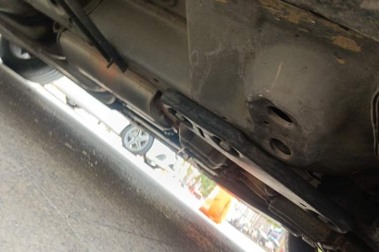 Used Cadillac SRX 2014 3.0L Elite Model Chassis Front Right