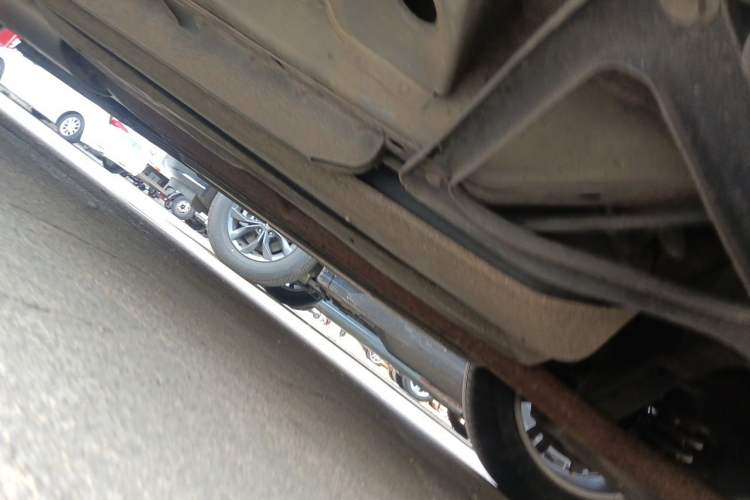Used Cadillac SRX 2014 3.0L Elite Model Chassis Rear Left