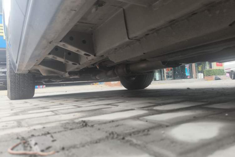 Used Cadillac SRX 2014 3.0L Elite Model Chassis Rear Left