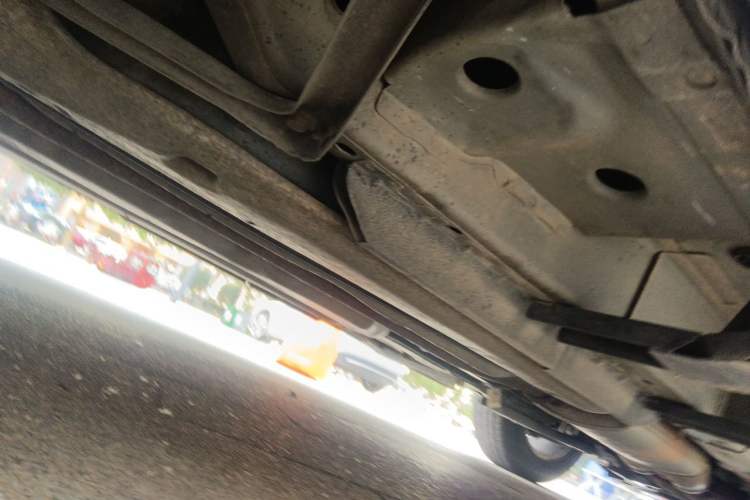 Used Cadillac SRX 2014 3.0L Elite Model Chassis Rear Right