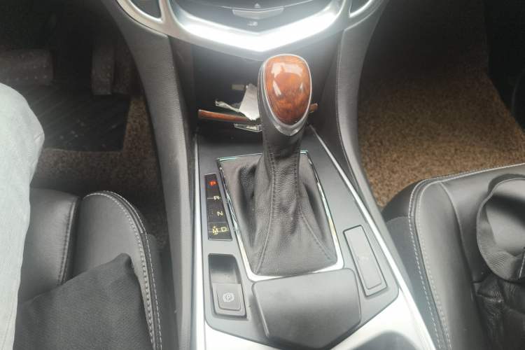 Used Cadillac SRX 2014 3.0L Elite Model Gear Lever