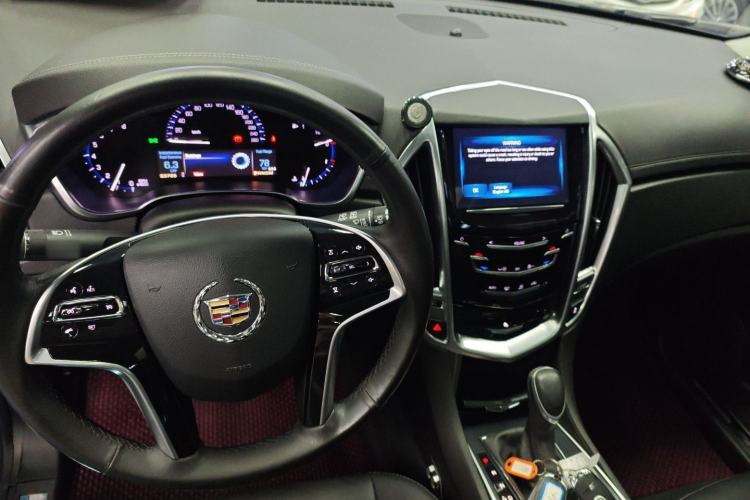Used Cadillac SRX 2014 3.0L Comfort Model Interior 2