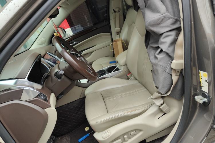 Used Cadillac SRX 2014 3.0L Elite Model Left Front Seat