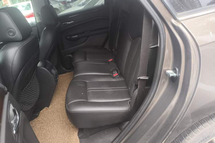 Used Cadillac SRX 2014 3.0L Elite Model Left Rear Seat