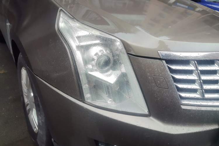 Used Cadillac SRX 2014 3.0L Comfort Model Right Front Headlight
