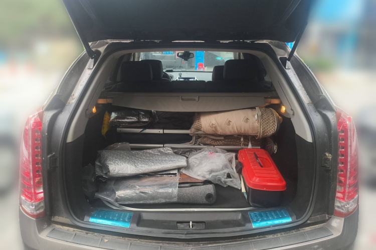 Used Cadillac SRX 2014 3.0L Elite Model Trunk