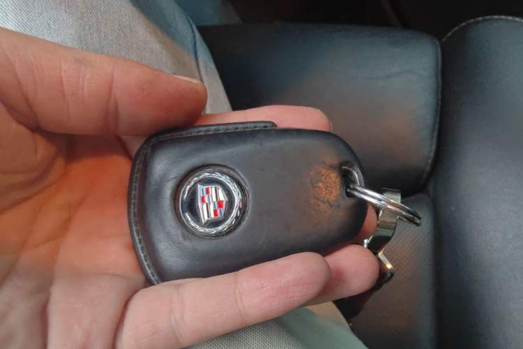 Used Cadillac SRX 2014 3.0L Elite Model Vehicle Key