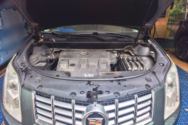 Used Cadillac SRX 2014 3.0L Leading Model Engine Bay