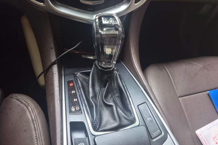 Used Cadillac SRX 2014 3.0L Leading Model Gear Lever