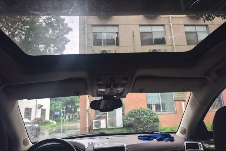Used Cadillac SRX 2014 3.0L Leading Model Headliner