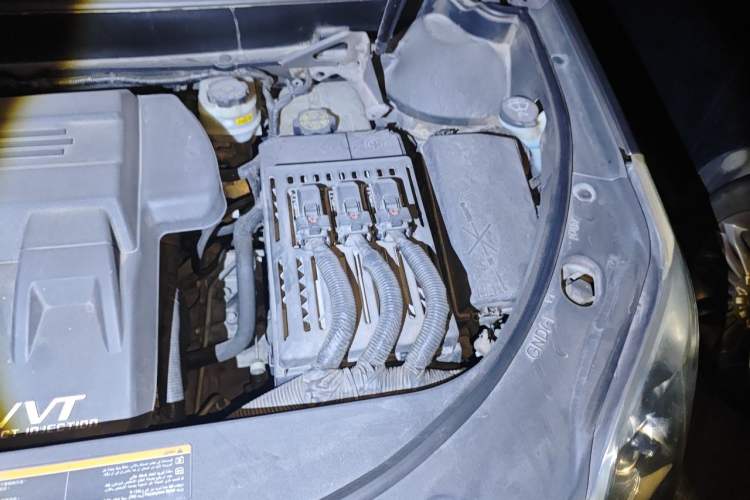 Used Cadillac SRX 2014 3.0L Luxury Model Engine Bay Left