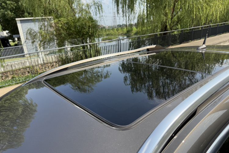 Used Cadillac SRX 2014 3.0L Elite Model Exterior 12