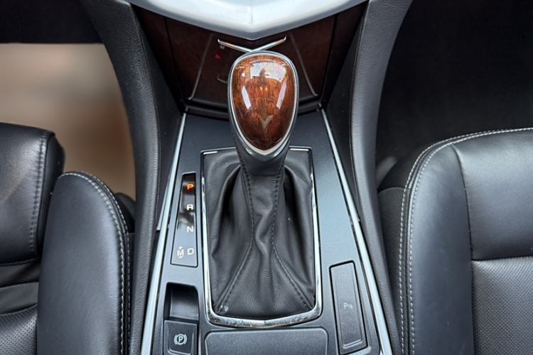 Used Cadillac SRX 2014 3.0L Elite Model Gear Lever