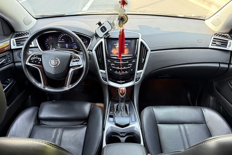 Used Cadillac SRX 2014 3.0L Elite Model Interior 5