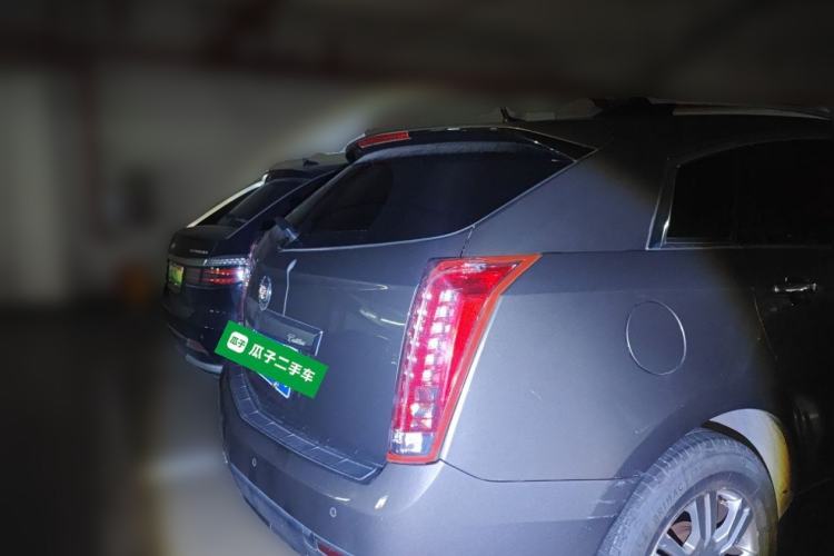 Used Cadillac SRX 2014 3.0L Luxury Model Rear Right 45 Deg