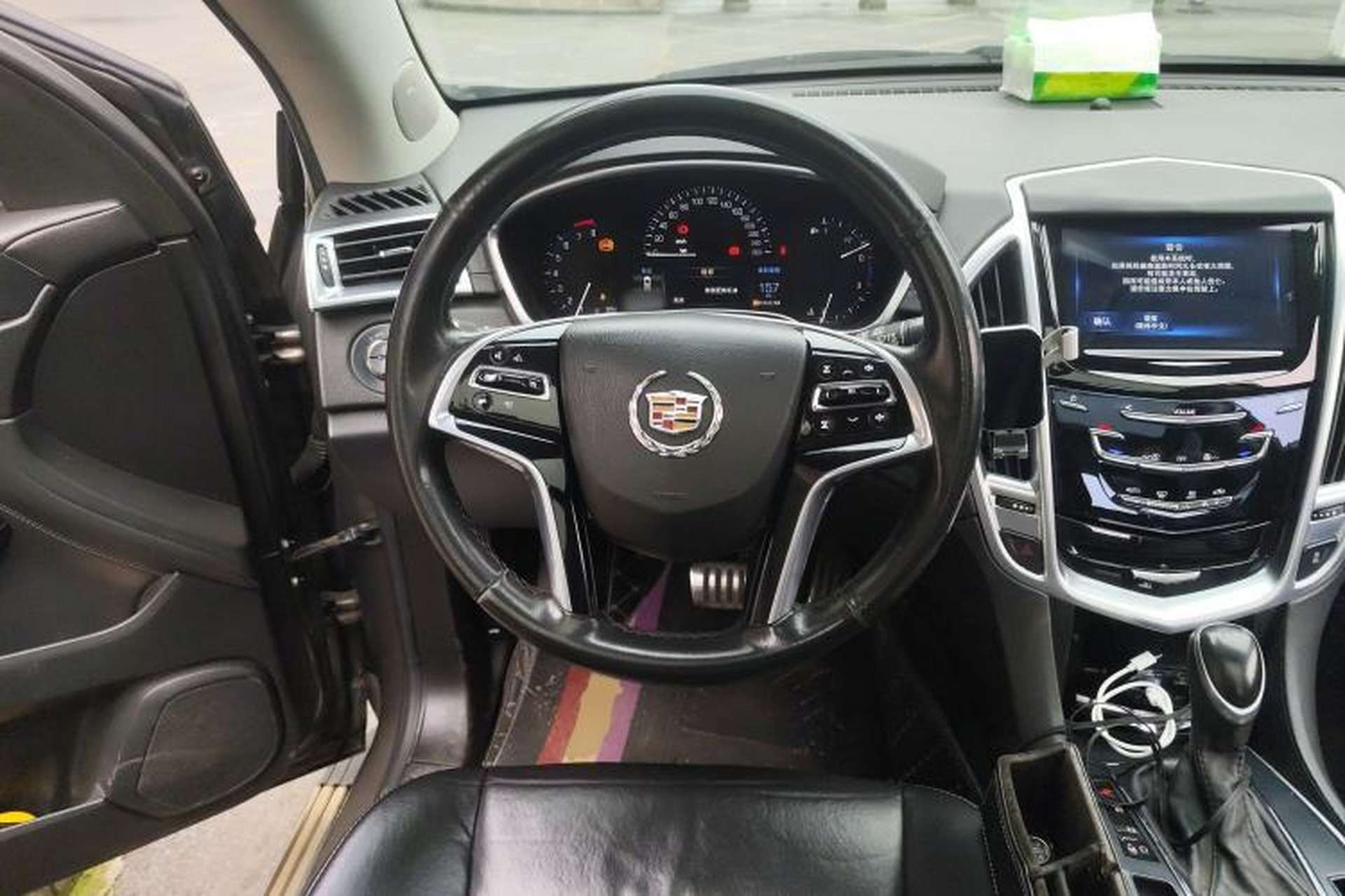 Used Cadillac SRX 2014 3.0L Comfort Model Steering Wheel
