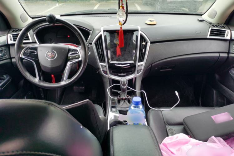 Used Cadillac SRX 2014 3.0L Comfort Model Center Console