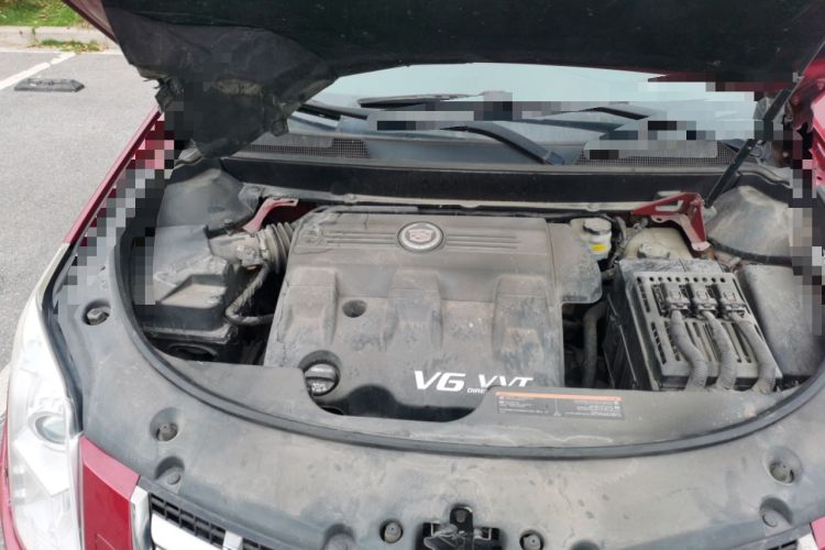 Used Cadillac SRX 2014 3.0L Comfort Model Engine Bay