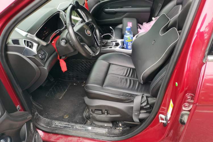Used Cadillac SRX 2014 3.0L Comfort Model Left Front Seat