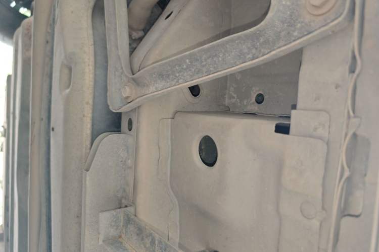 Used Cadillac SRX 2014 3.0L Comfort Model Chassis Rear Right