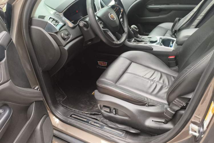 Used Cadillac SRX 2014 3.0L Comfort Model Driver Seat