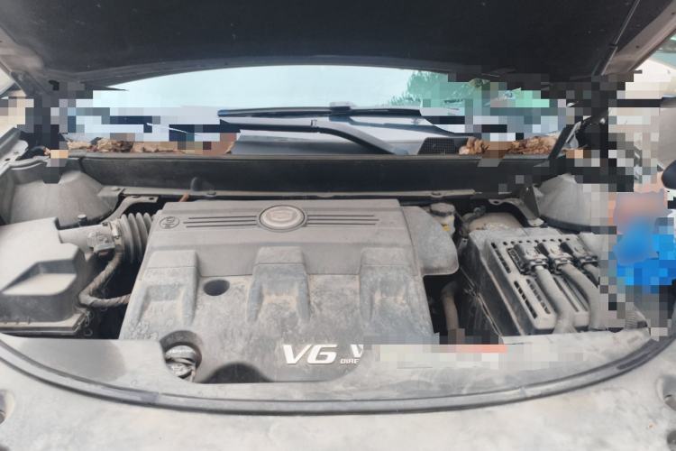 Used Cadillac SRX 2014 3.0L Comfort Model Engine Bay