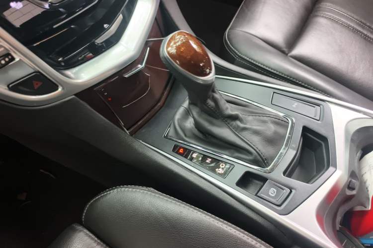 Used Cadillac SRX 2014 3.0L Elite Model Gear Lever