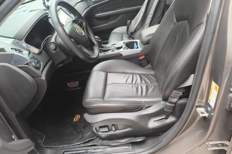 Used Cadillac SRX 2014 3.0L Comfort Model Left Front Seat