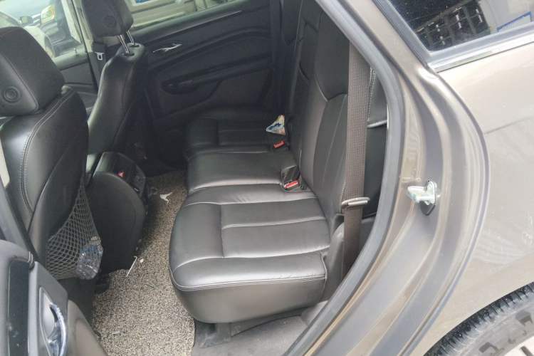 Used Cadillac SRX 2014 3.0L Comfort Model Left Rear Seat