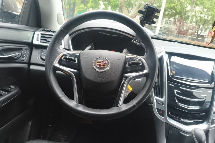 Used Cadillac SRX 2014 3.0L Comfort Model Steering Wheel