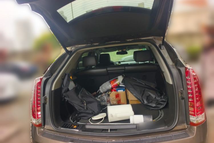 Used Cadillac SRX 2014 3.0L Elite Model Trunk
