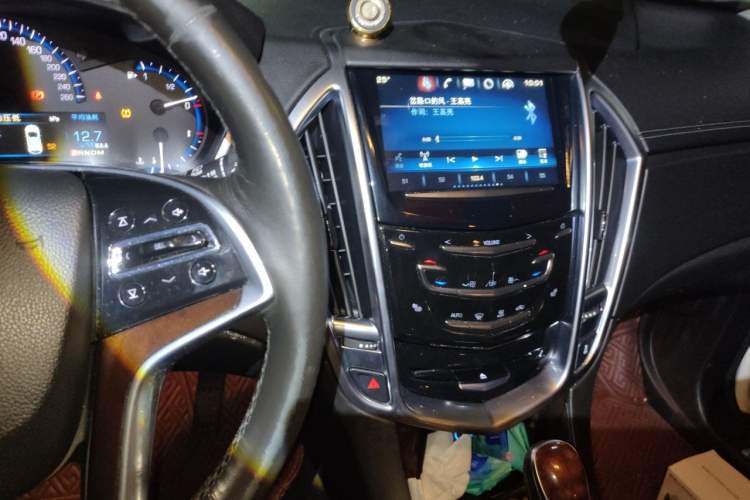 Used Cadillac SRX 2014 3.0L Elite Model Audio And AC Panel