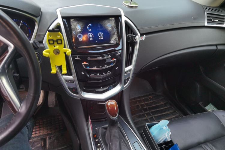 Used Cadillac SRX 2014 3.0L Elite Model Audio And AC Panel