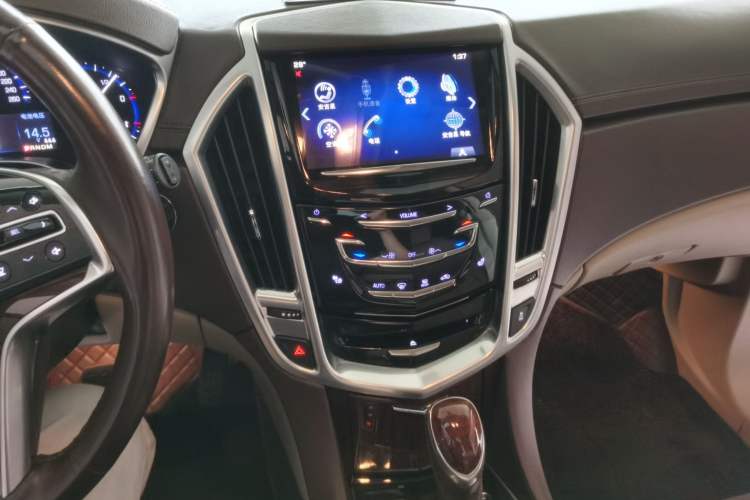 Used Cadillac SRX 2014 3.0L Luxury Model Audio And AC Panel