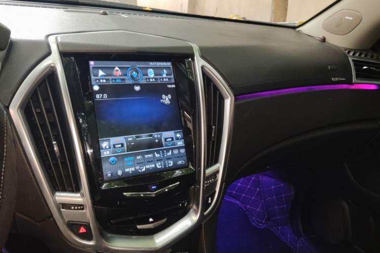 Used Cadillac SRX 2014 3.0L Comfort Model Audio And AC Panel
