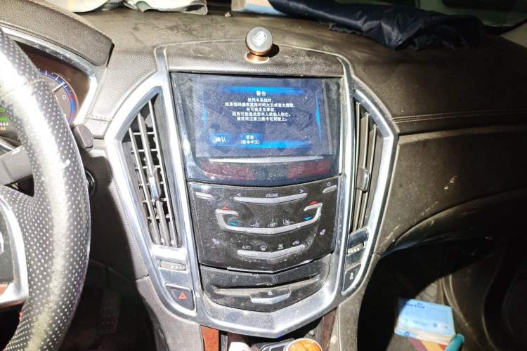Used Cadillac SRX 2014 3.0L Leading Model Audio And AC Panel